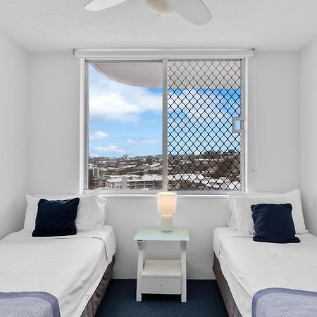 Mandolin Beachfront Resort Alexandra Headland Bagian luar foto
